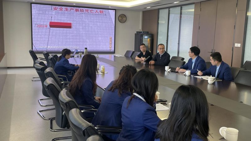 如何选择合适的考研专业课辅导老师：五大关键考量